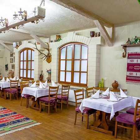Hotel Bachus Chişinău Eksteriør billede