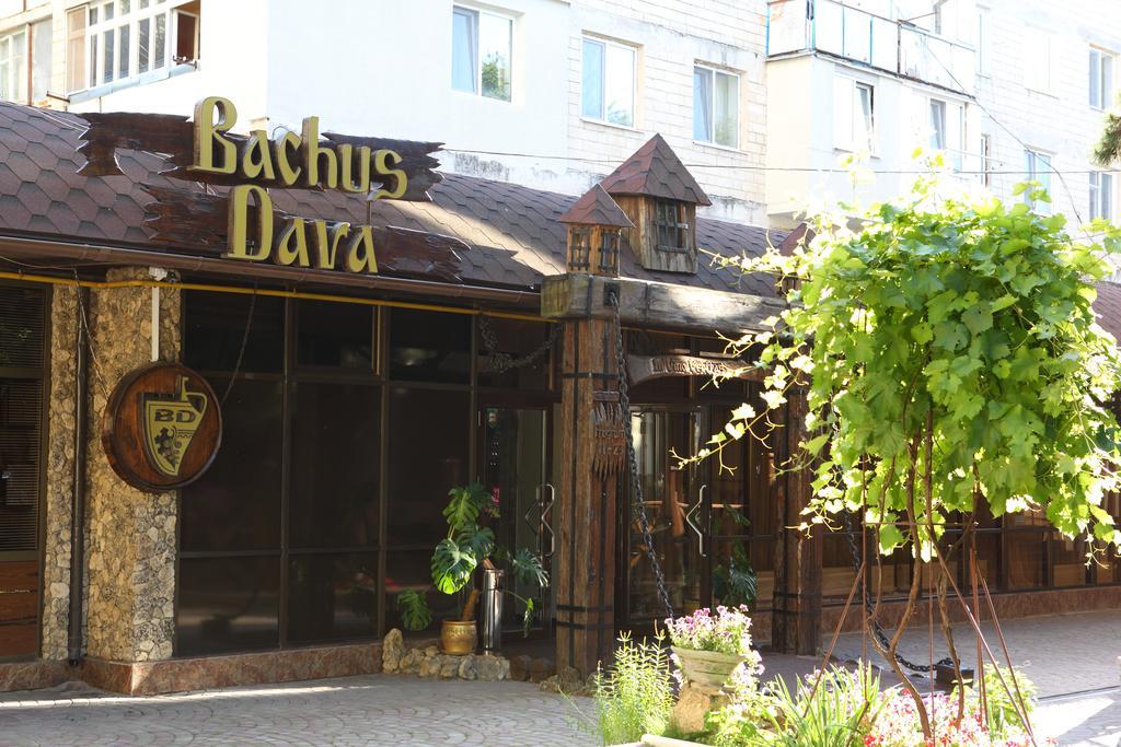 Hotel Bachus Chişinău Værelse billede